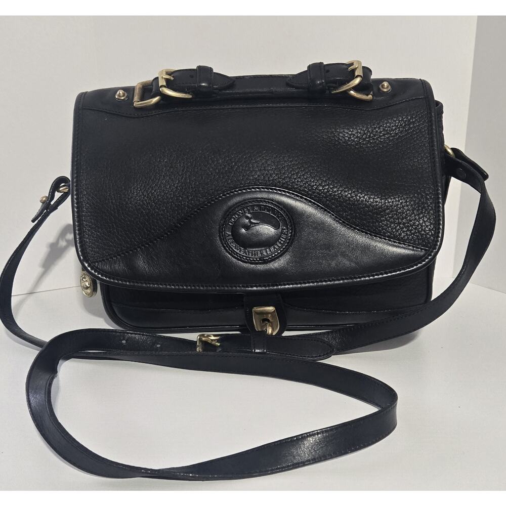 Vintage Dooney & Bourke Black Pebbled Vintage Leather Shoulder Bag